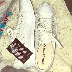 Brand NIB CTAS OX Converse Women’s Shoes